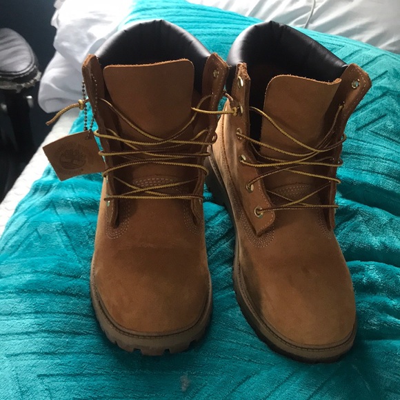 Tim's size 6.5 in men's - Picture 2 of 7